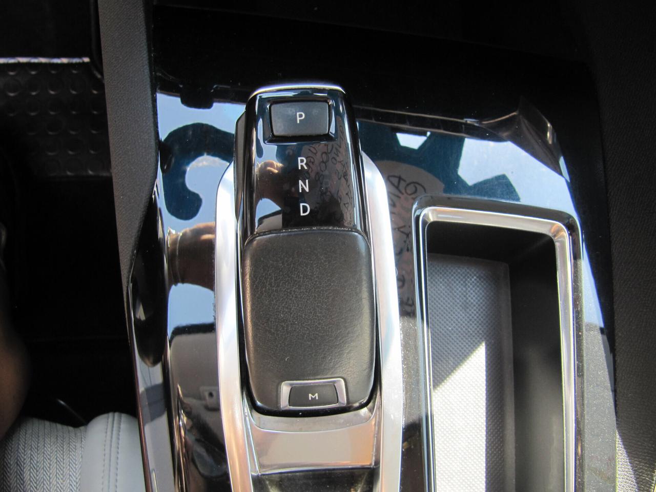 Peugeot 3008 BlueHDi 130 S&S EAT8 Allure - AUTOMATICO