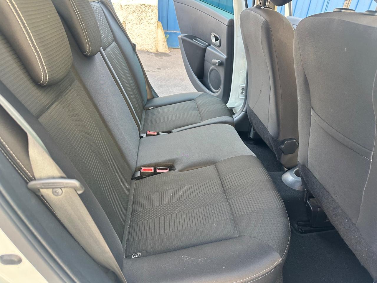 Renault Clio 1.2 16V 5 porte Luxe - euro 5 - solo 59000 km