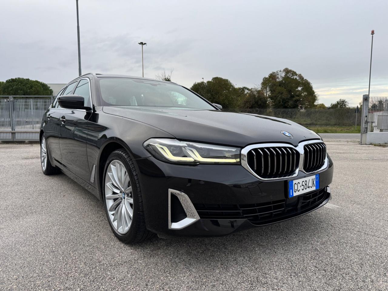 Bmw 520 520d 48V Touring Luxury