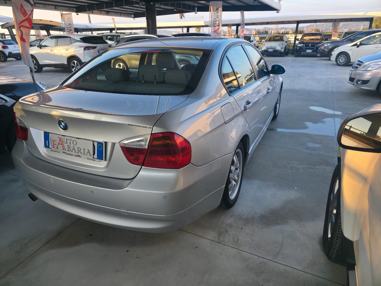 Bmw 320 320i cat Attiva