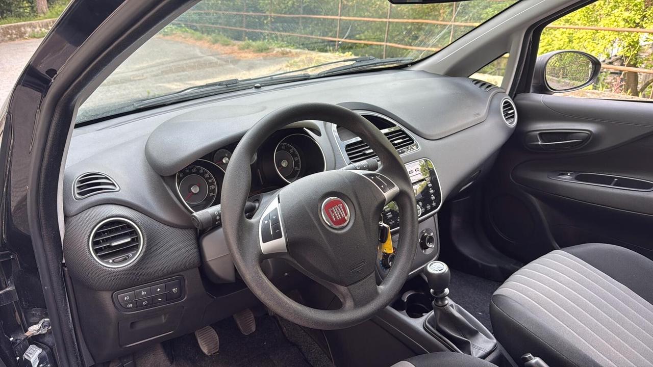 Fiat Punto 1.2 8V 5 porte Street