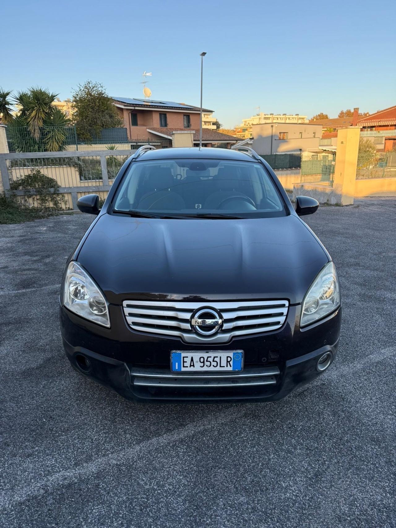 Nissan Qashqai Qashqai+2 2.0 dCi DPF Visia