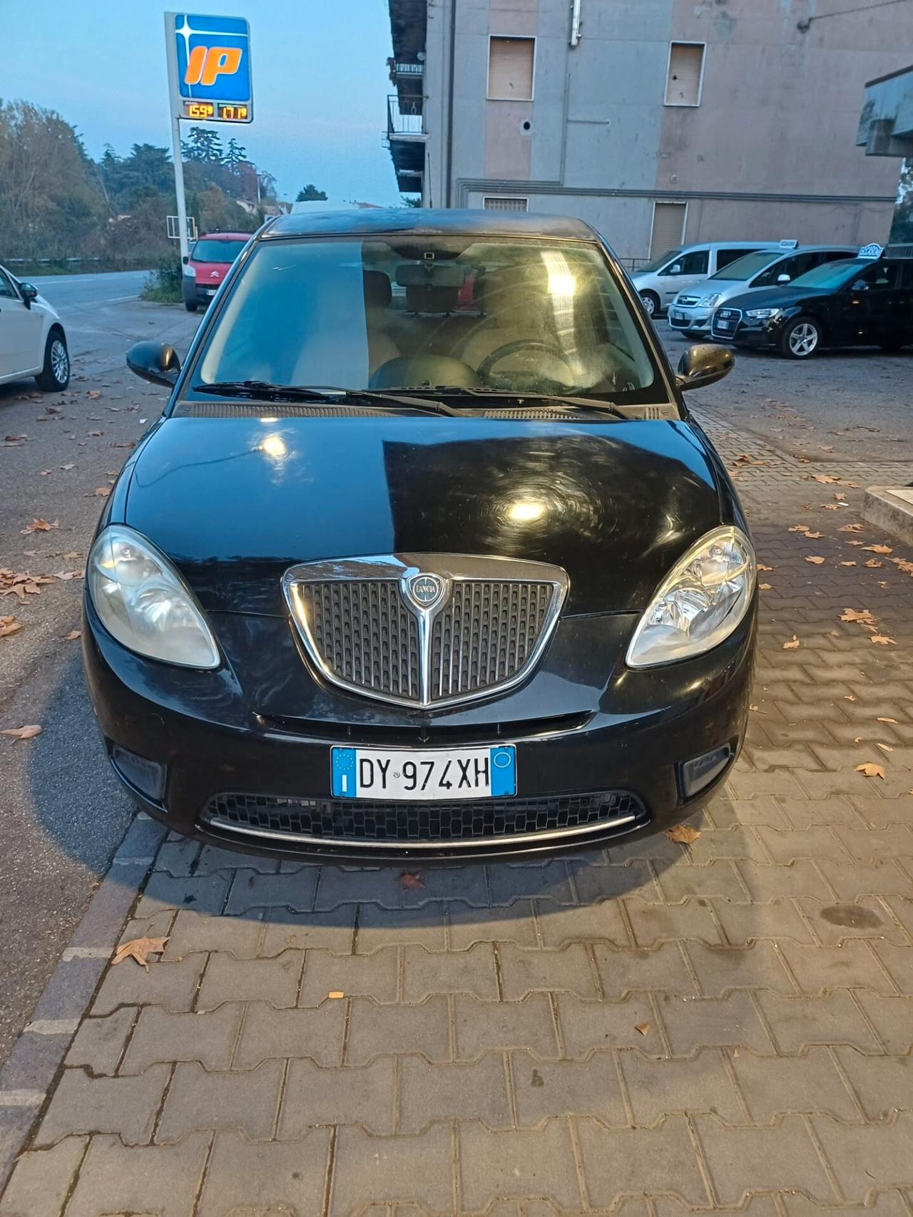 Lancia Ypsilon 1.2 Platino