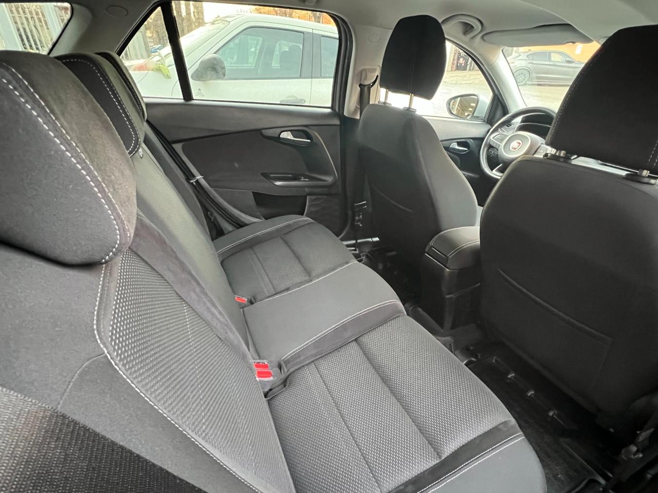 Fiat Tipo 1.6 Mjt S&S SW Lounge