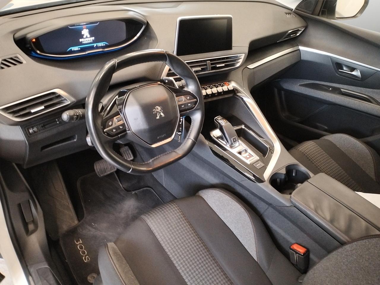 Peugeot 3008 BlueHDi 120 S&S Business