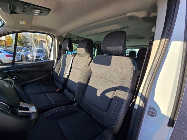 RENAULT Trafic 150CV PL-TN 9 POSTI IVA ESPOSTA - GANCIO TRAINO