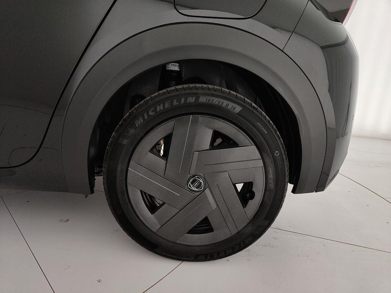 Lancia Ypsilon Hybrid e-DCT 100Cv