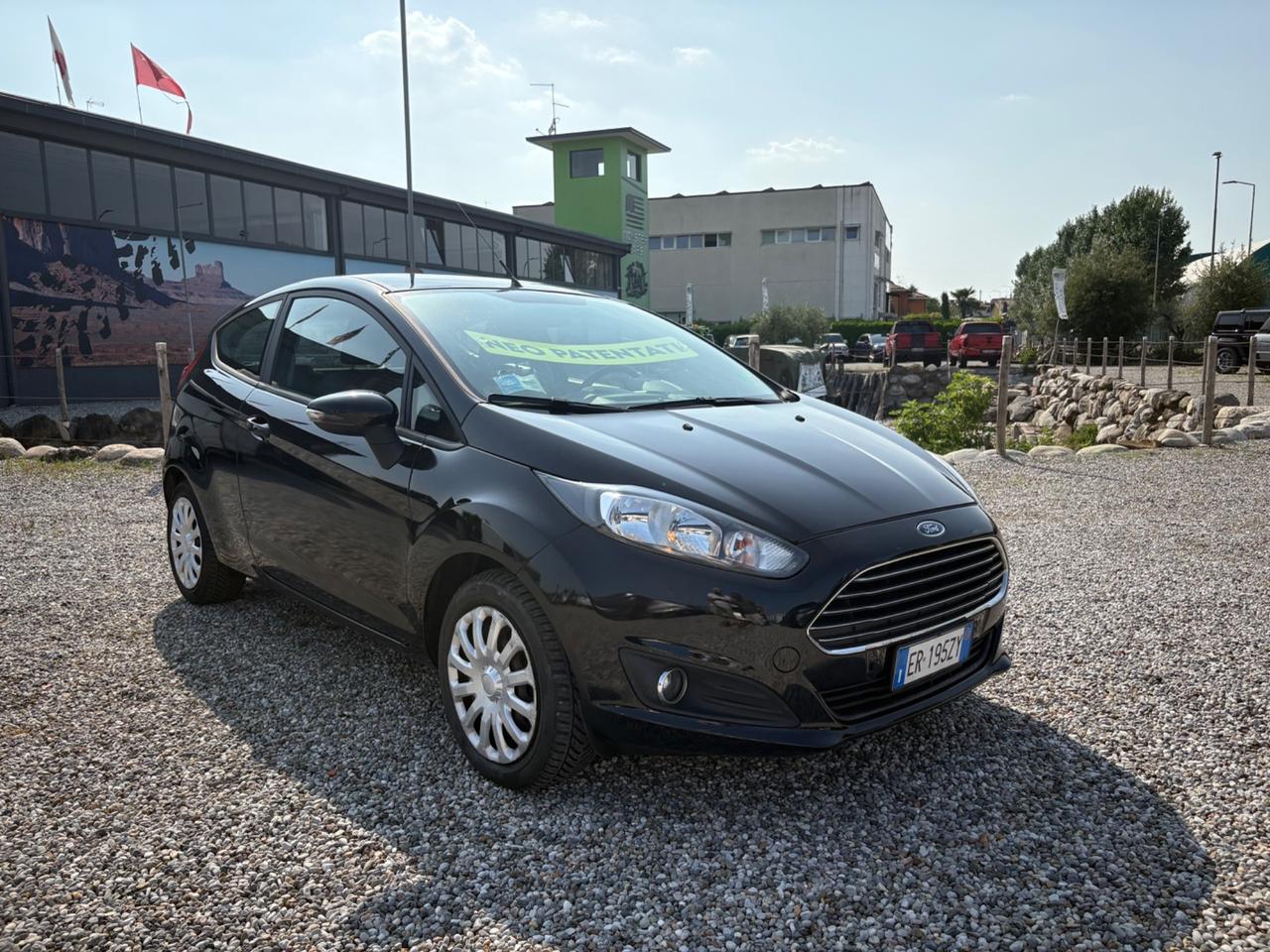 Ford Fiesta 1.2 60CV 3 porte Titanium