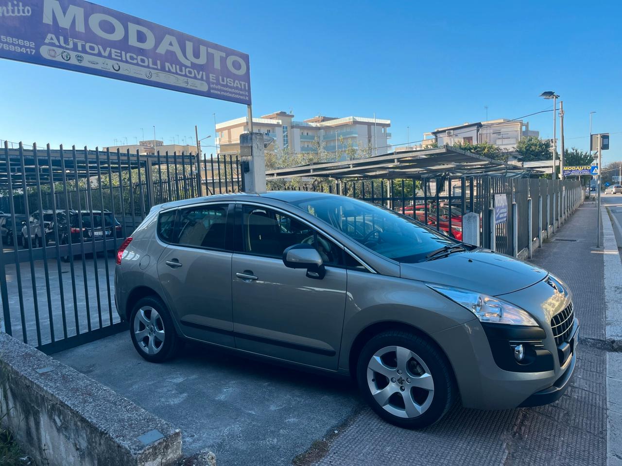 Peugeot 3008 1.6 HDi 115CV Style UsatoGarantito