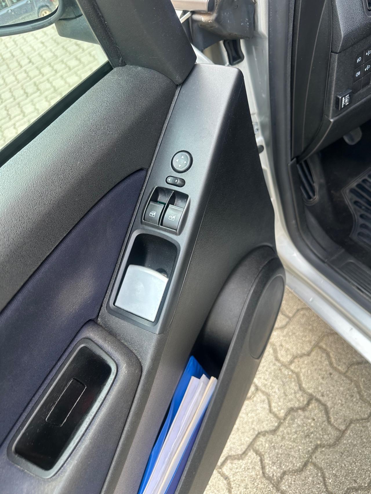 Fiat Idea 1.4 BlackEnergy GPL