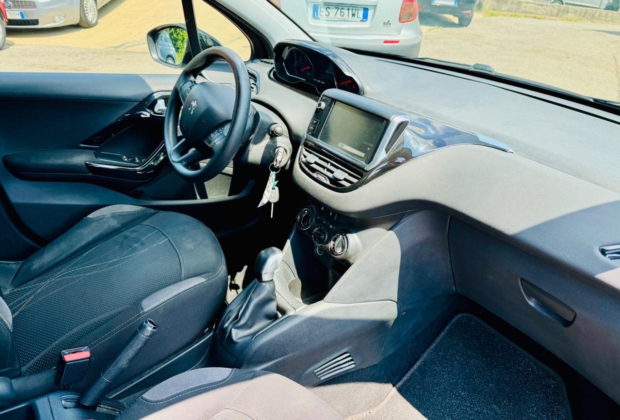 Peugeot 208 1.2 VTi 82 CV 5 porte Allure ok Neopatentati