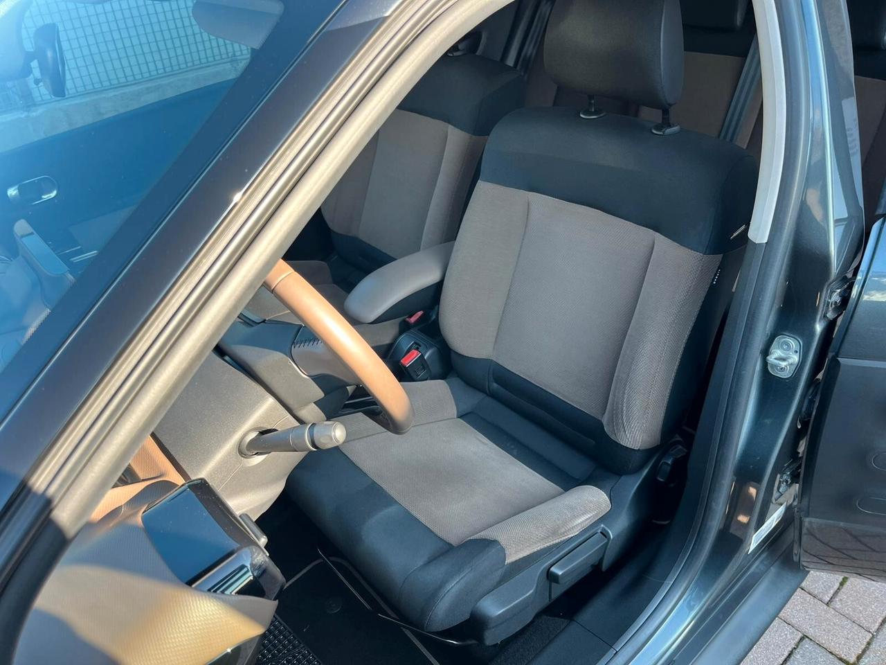 Citroen C4 Cactus BlueHDi 100 Rip Curl