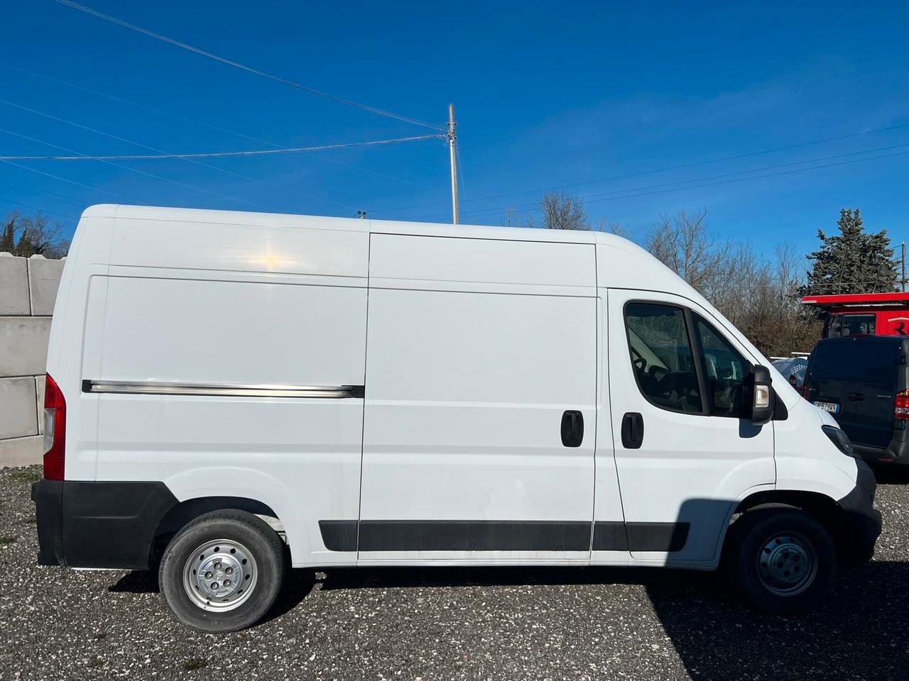 Peugeot Boxer L2H2 2.2 BlueHDi 140cv