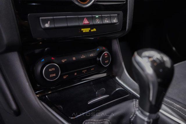 INFINITI Q30 1.5 diesel Business Executive