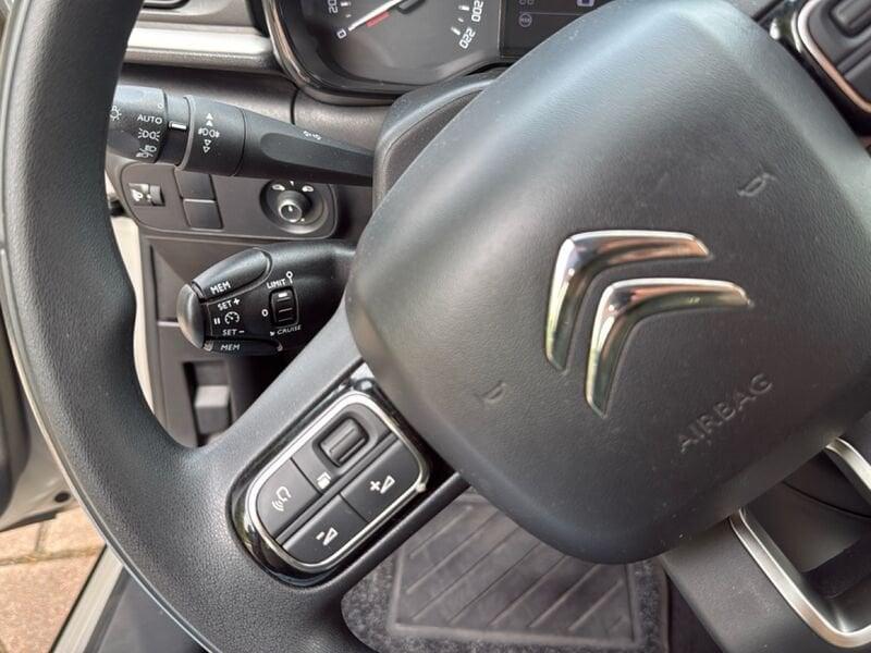 Citroën C3 C3 PureTech 83 S&S Shine Neo Patentati