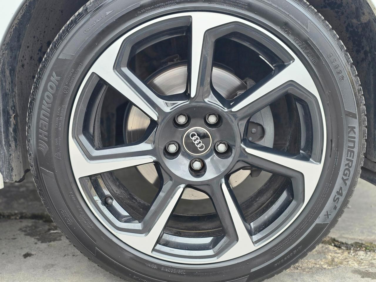 Audi Q3 35 TDI S tronic line edition gancio traino