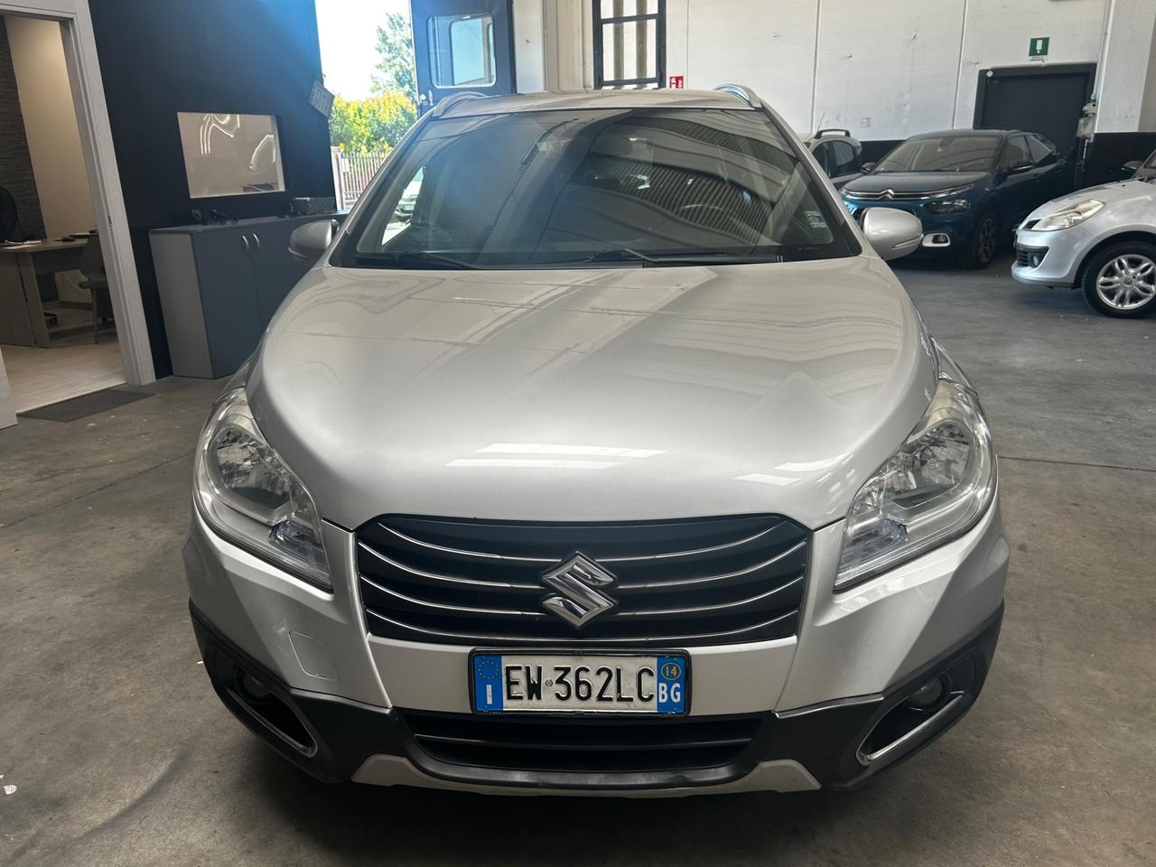 Suzuki SX4 S-Cross 1600 benzina 4X4 ALLGRIP euro6b gancio traino