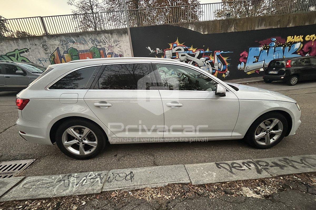 AUDI A4 Avant 40 TDI quattro S tronic Business