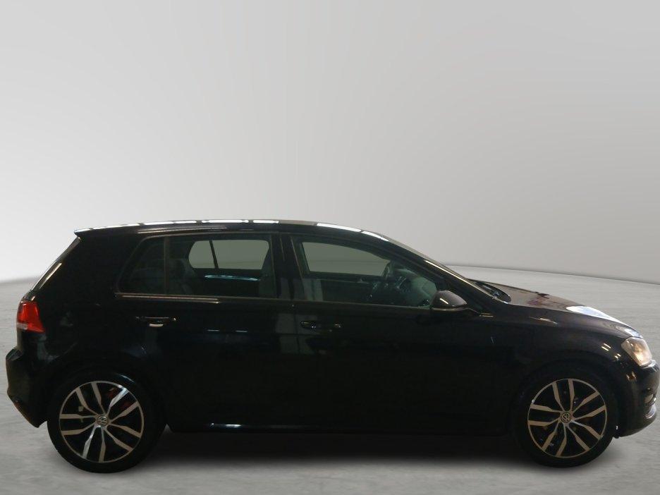 VOLKSWAGEN Golf 7ª serie - Golf 1.6 TDI 5p. Highline BlueMotion Technol