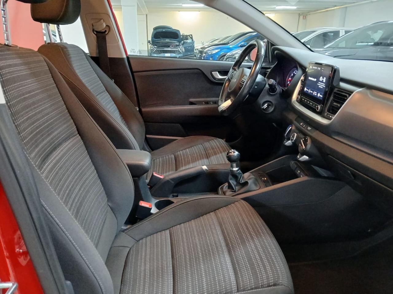 KIA Stonic - Stonic 1.2 dpi Style s/Design Pack 84cv