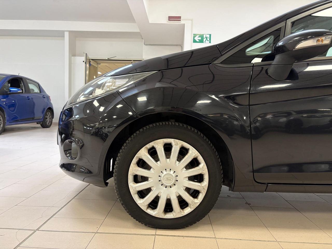 Ford Fiesta 5p 1.2 16v + c/esp 82cv E5