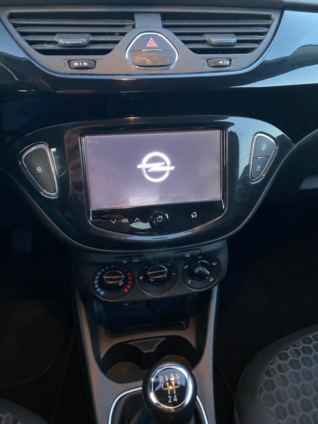 Opel Corsa 1.2 Coupé