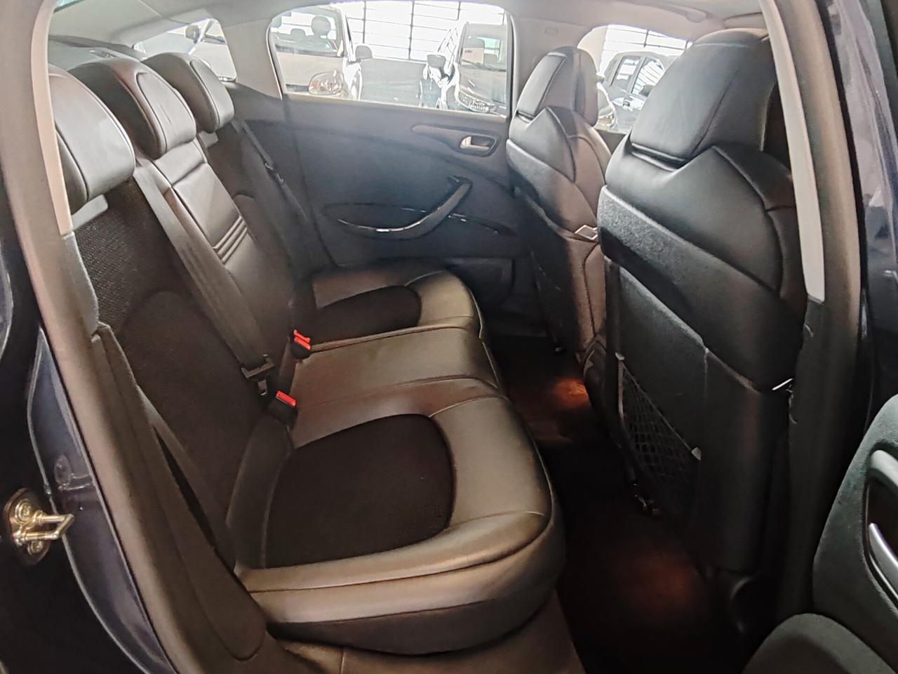 Citroen C5 2.0 16V 143 Exclusive