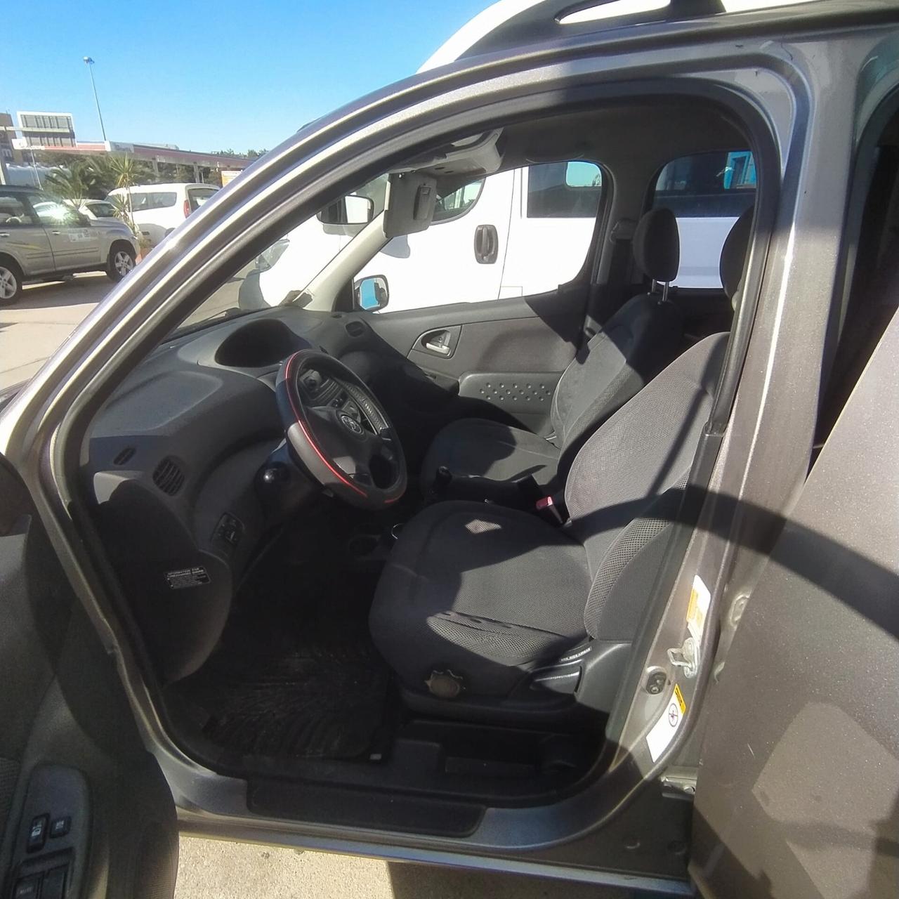 Toyota Yaris Verso 1.4 Tdi D-4D cat Sol '03