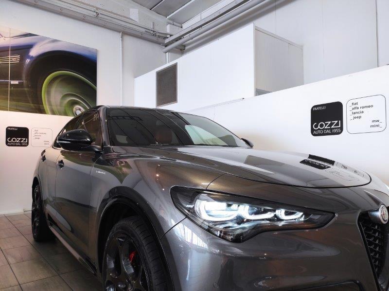 ALFA ROMEO Stelvio - Stelvio 2.0 Turbo 280 CV AT8 Q4 Veloce