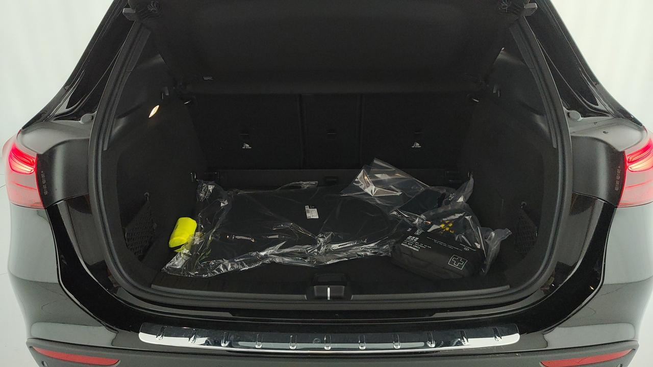 Mercedes-Benz GLA 200 d automatic