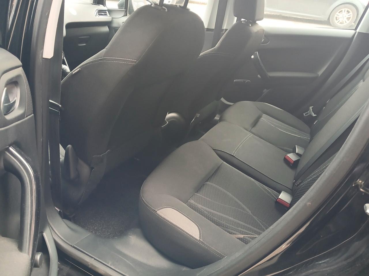 Peugeot 208 1.0 VTi 68 CV 5 porte Access