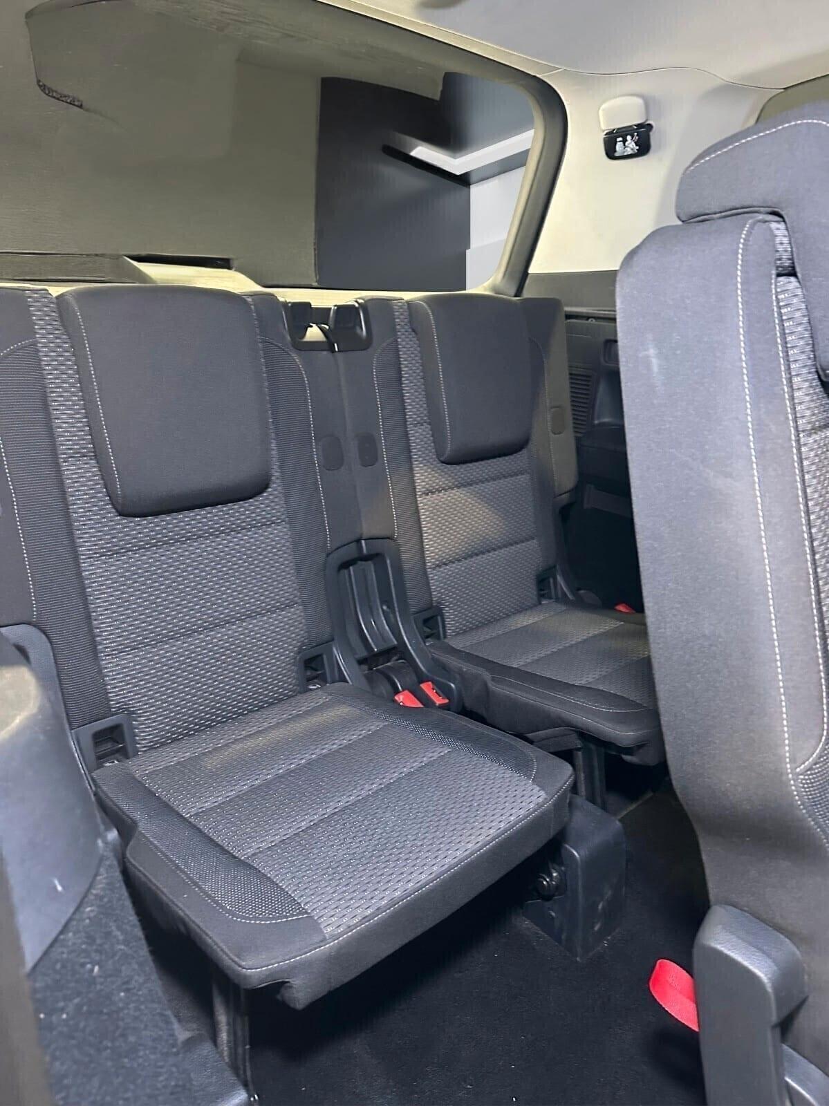 Volkswagen Touran 1.6 TDI 115 CV SCR DSG Comfortline BlueMotion Tech.