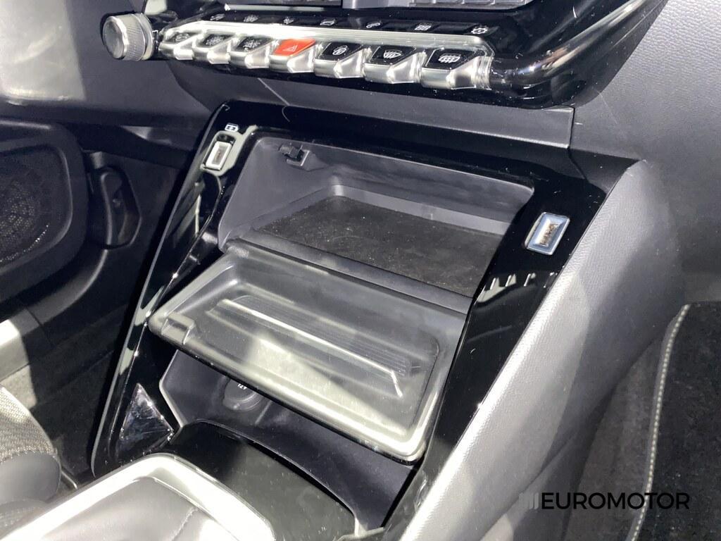 Peugeot 2008 1.5 BlueHDi GT