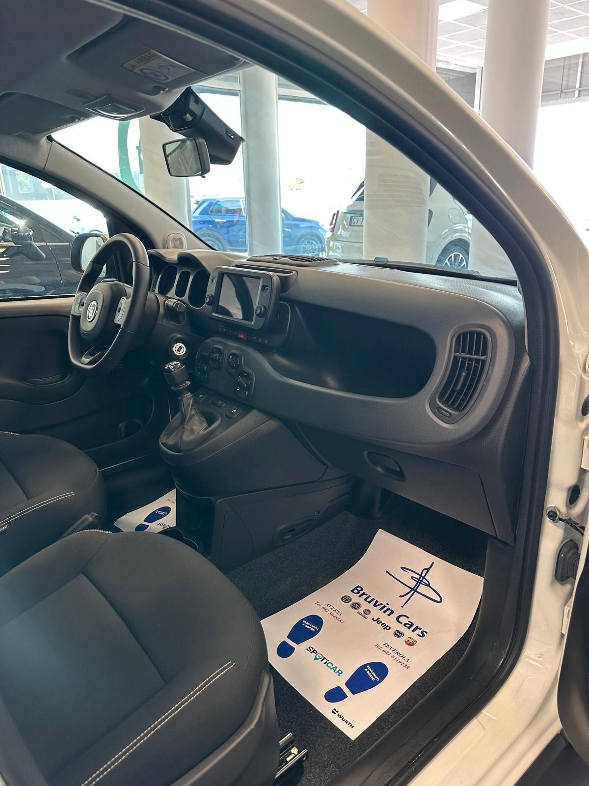 Fiat Panda CROSS 1.0 hybrid 2024 km 0 aziendale