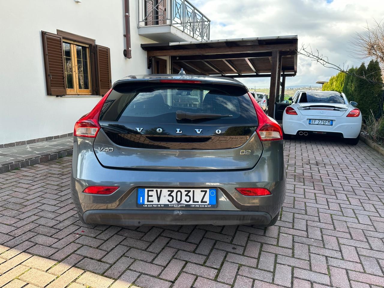 Volvo V40 D2 1.6 Summum