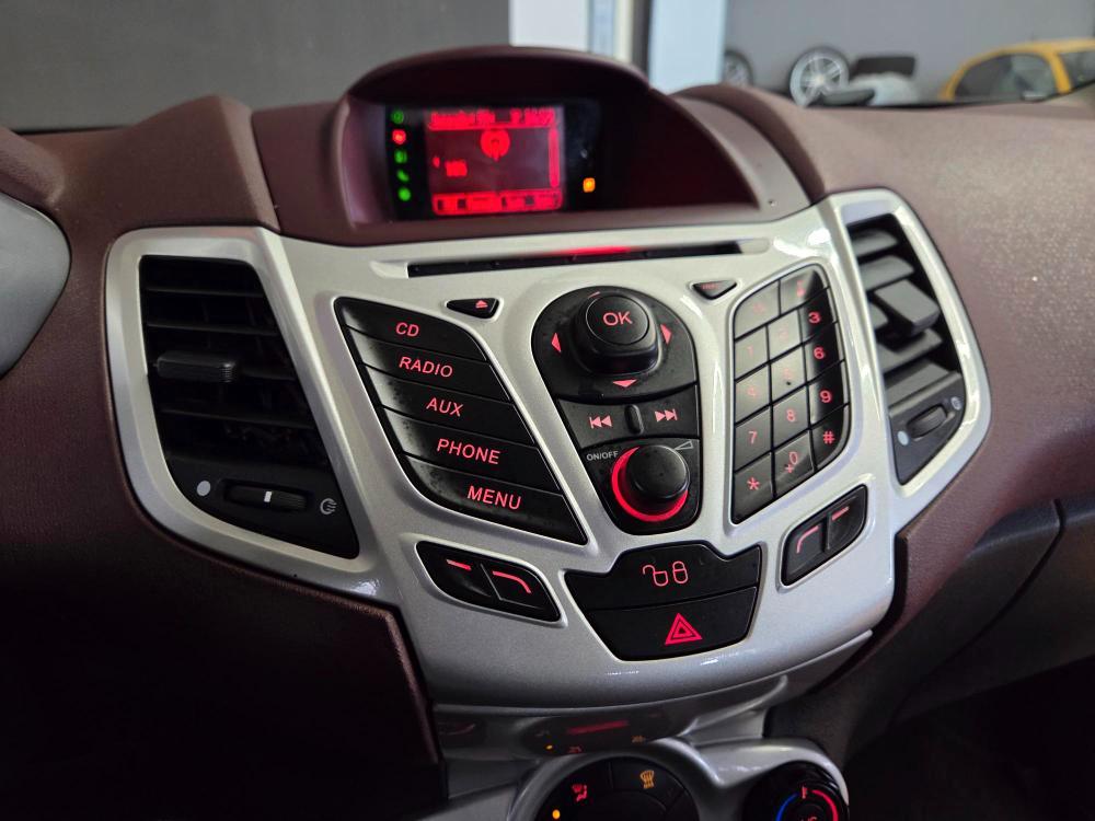 Ford Fiesta 5 Porte Fiesta 5p 1.4 16v Titanium Gpl