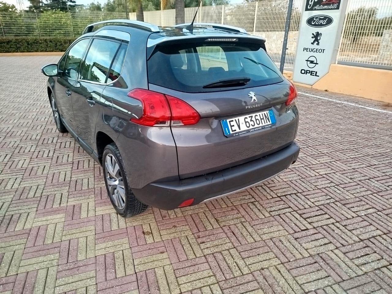 Peugeot 2008 1.6 e-HDi 115 CV Stop&Start Allure