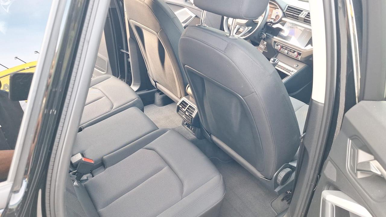Audi Q3 35 TDI S tronic Business UNICO PROPRIETARIO!!!