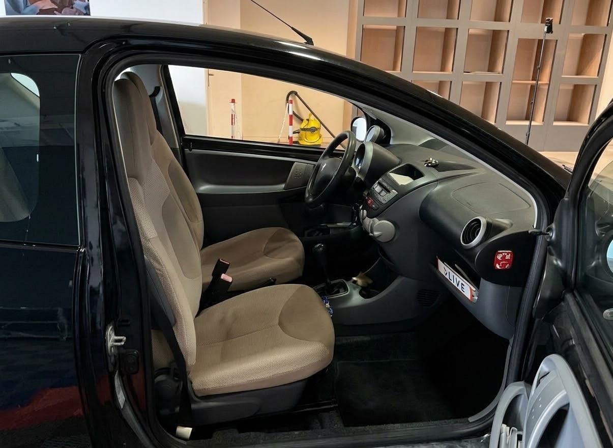 Peugeot 107 1.0 68CV Plaisir