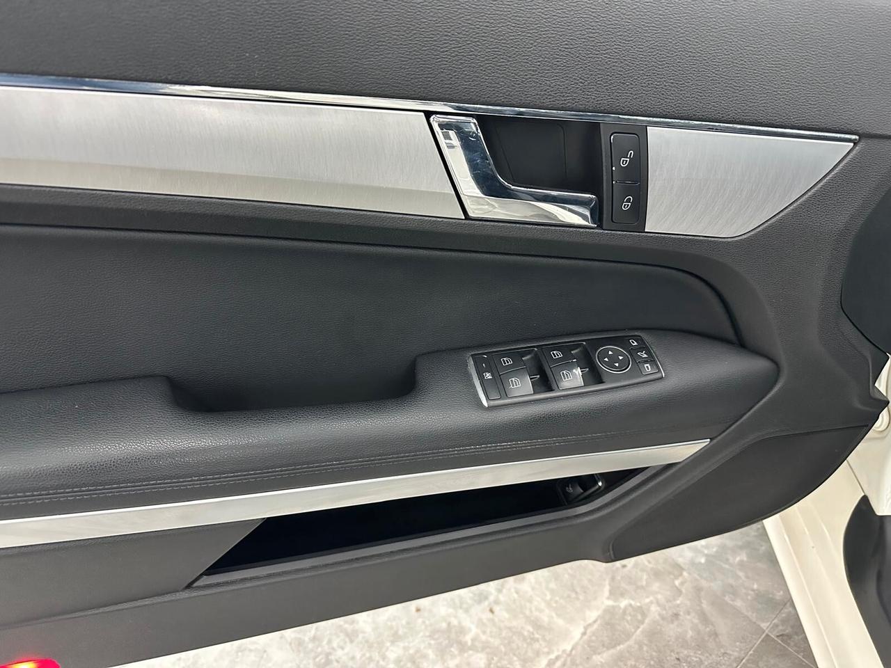 Mercedes-benz E 350 CDI Coupé BlueEFFICIENCY Executive