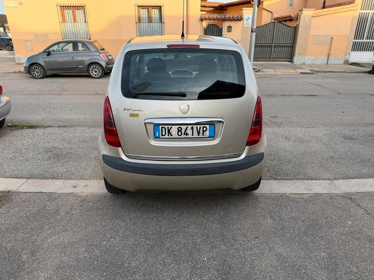 Lancia MUSA 1.4 16V Platino Plus