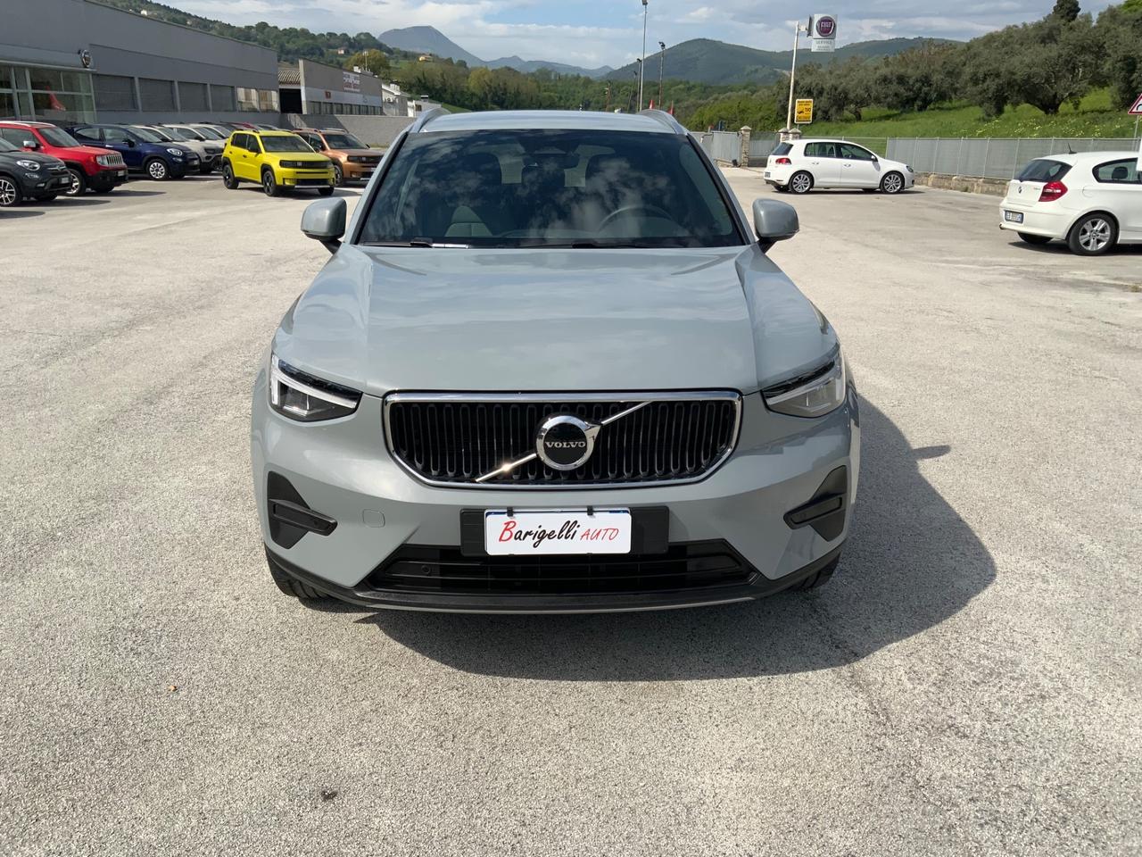 Volvo XC40 B3 automatico Core