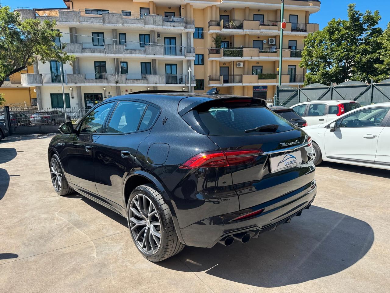 Maserati Grecale 330 cv AWD Modena