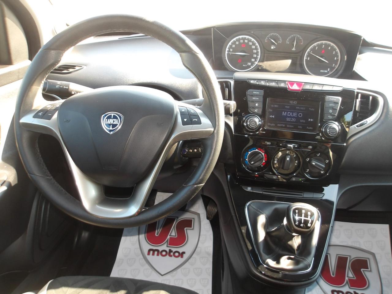 LANCIA YPSILON 1.2 B/GPL-CASA MADRE