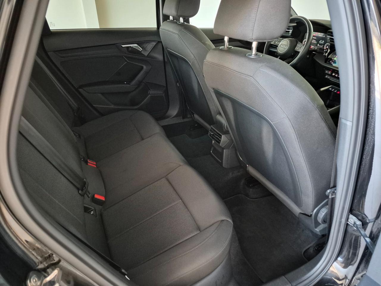 Audi A3 SPORTBACK 30 1.0 TFSI MHEV S-TRONIC LED CARPLAY V.PRIVACY C.18 AUTO UFFICIALE AUDI 1 PROPRIETARIO