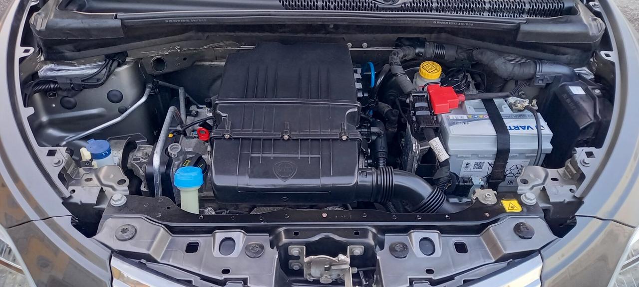 Lancia Ypsilon Benzina cc. 1.242 - 5 Porte 5 Posti UTILIZZABILE ANCHE PER I NEOPATENTATI.