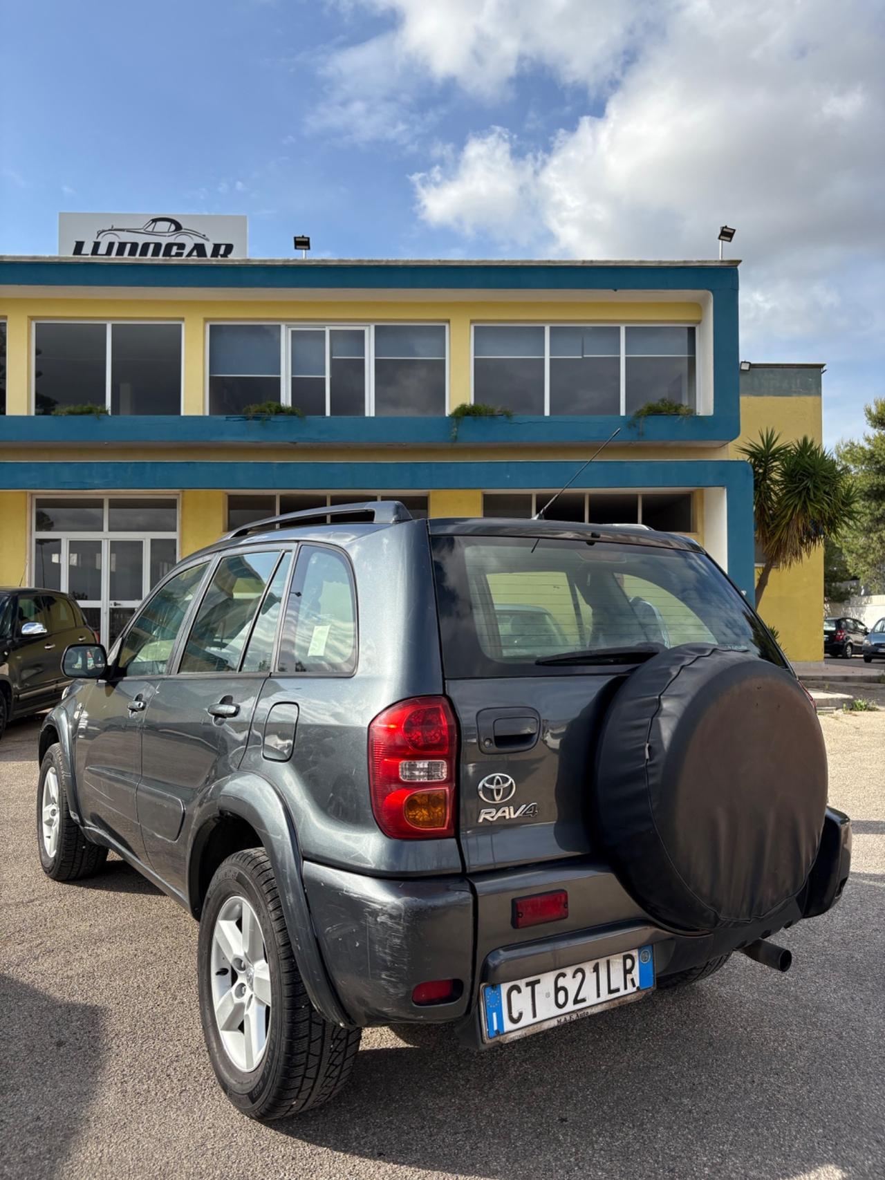 Toyota RAV 4 RAV4.com 2.0 Tdi D-4D cat 5 porte Sol