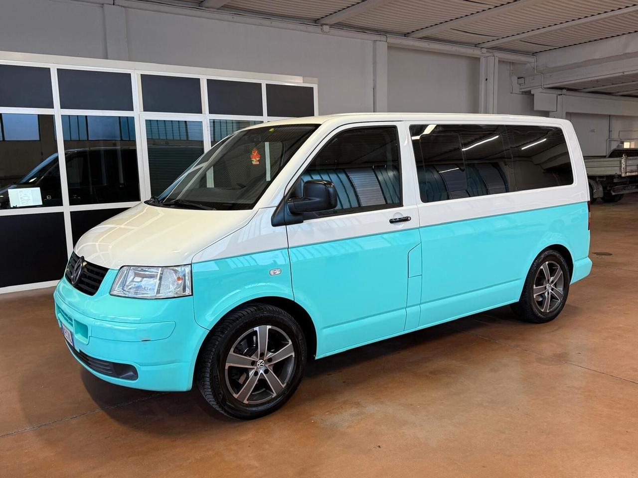 Volkswagen Transporter Caravelle T5 2.5 TDI/130CV PC