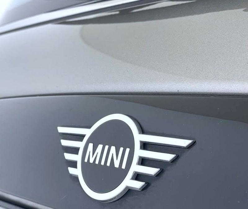 MINI Mini Cooper SD Hype automatica