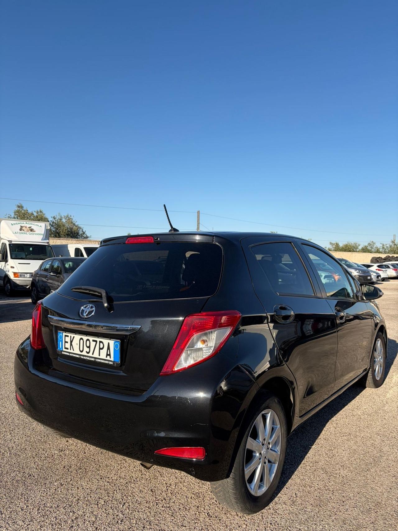 Toyota Yaris 1.4 D-4D 5 porte Lounge M-MT